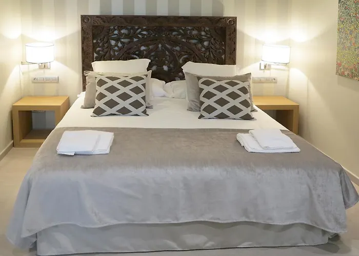 Serennia Exclusive Rooms